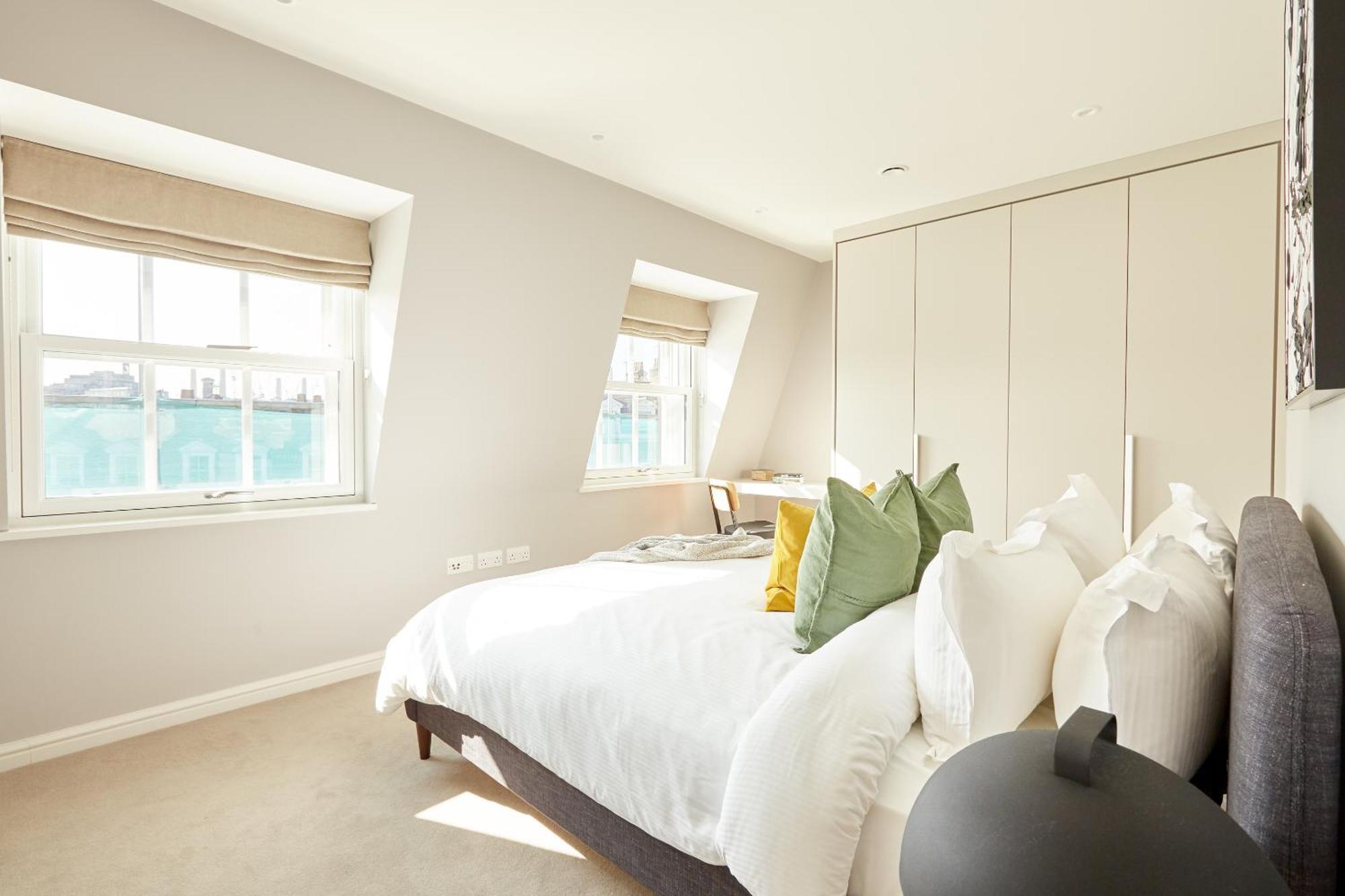 Sonder Sloane Square Aparthotel ลอนดอน ภายนอก รูปภาพ